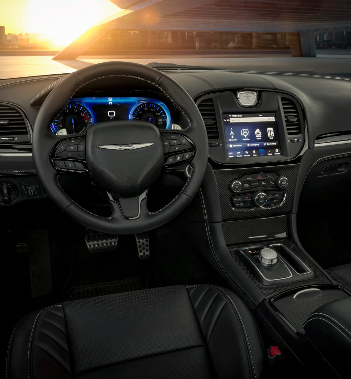 Chrysler 300 Interior: Infotainment & Tech