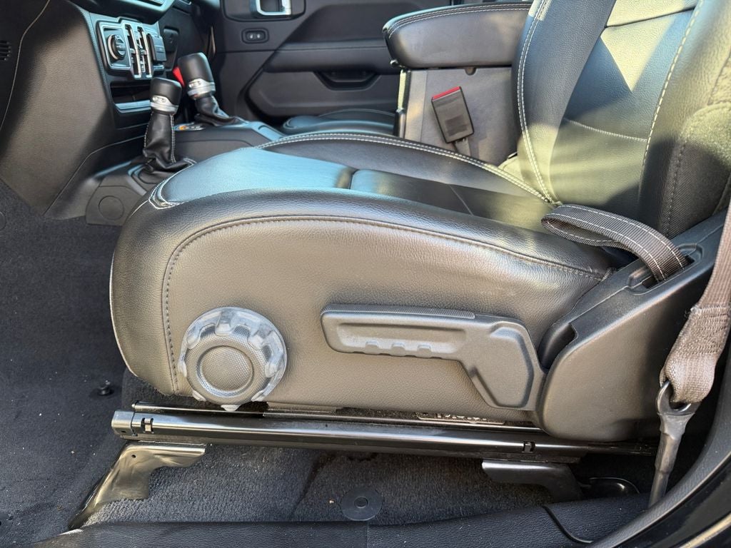 2023 Jeep Wrangler Sahara 4xe w/ Heated Seats