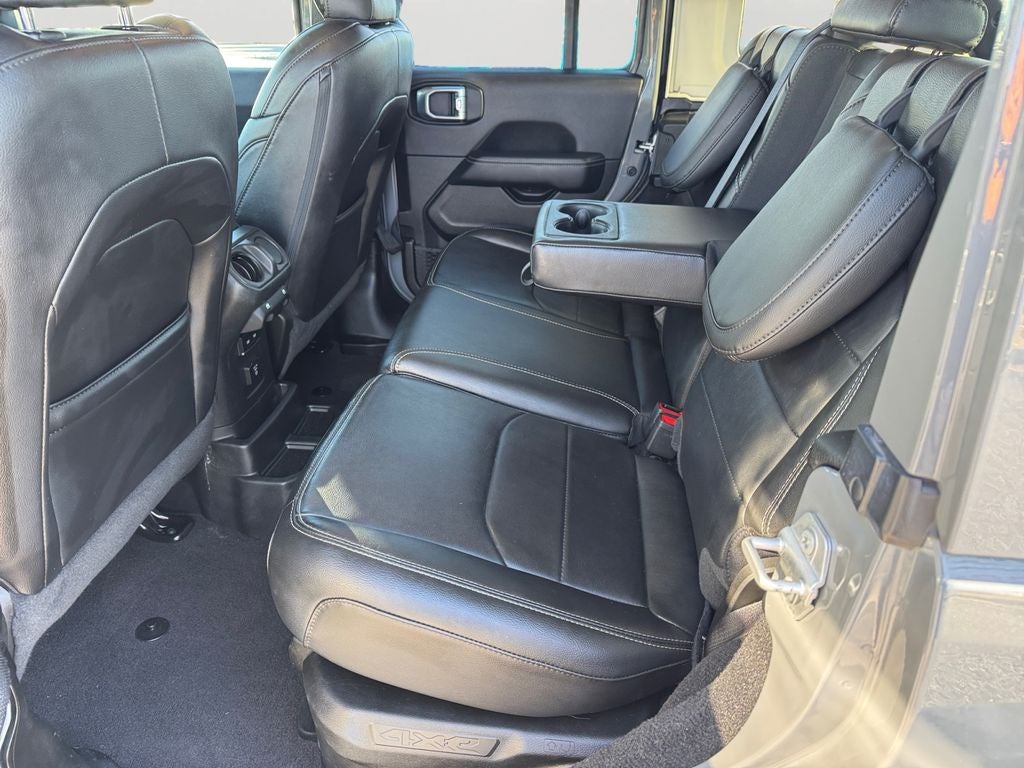 2023 Jeep Wrangler Sahara 4xe w/ Heated Seats