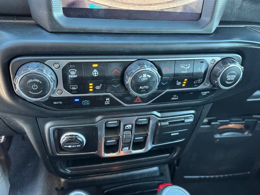 2023 Jeep Wrangler Sahara 4xe w/ Heated Seats