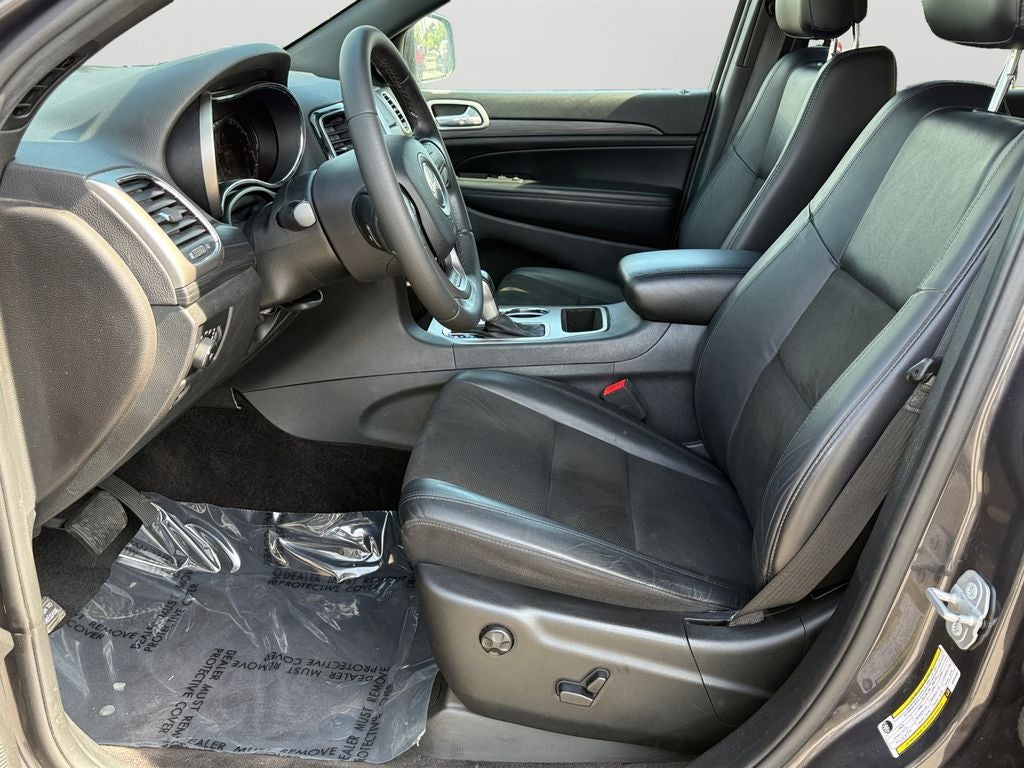 2019 Jeep Grand Cherokee Laredo E