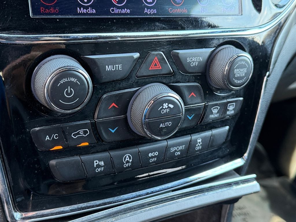 2019 Jeep Grand Cherokee Laredo E