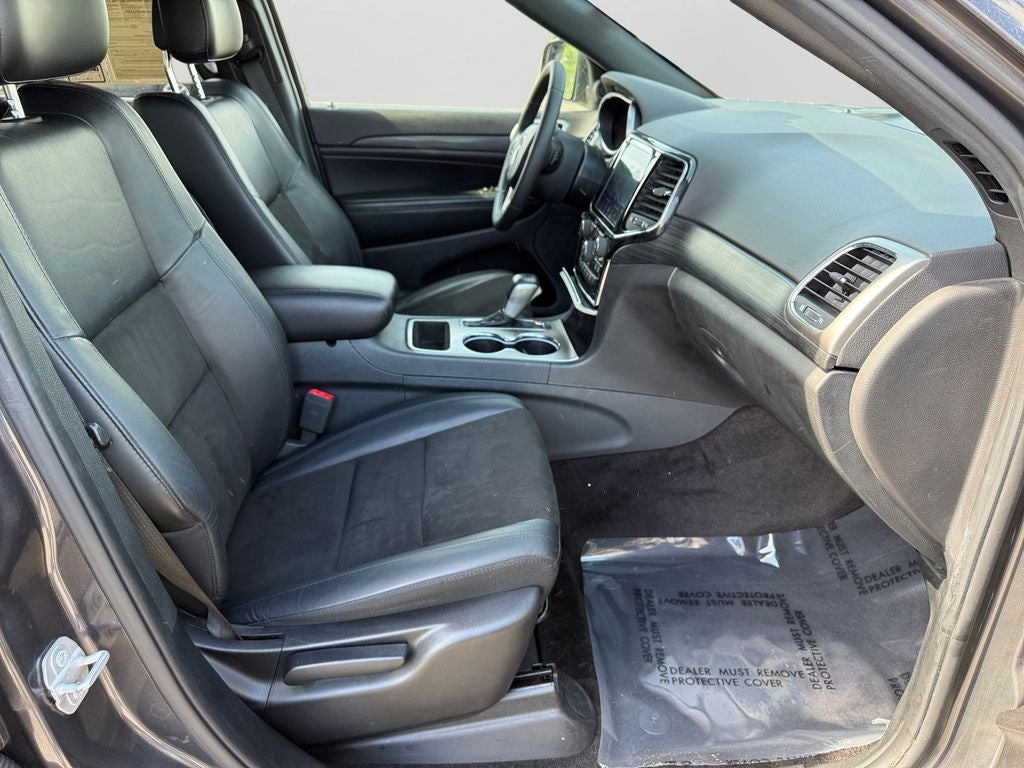 2019 Jeep Grand Cherokee Laredo E