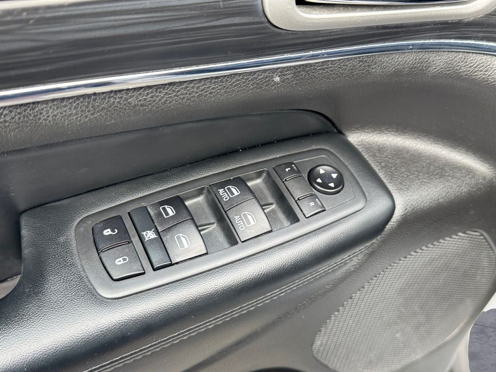 2020 Jeep Grand Cherokee Limited W/ LUXURY GRP