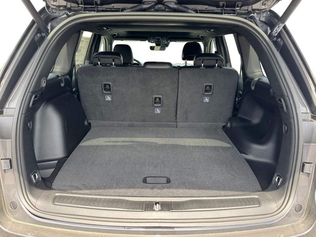 2026 Jeep Grand Cherokee Altitude
