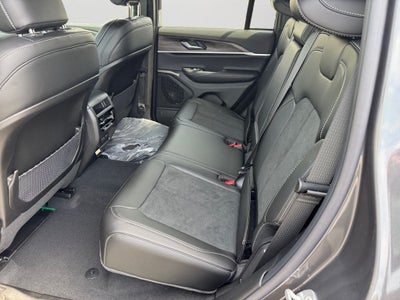 2026 Jeep Grand Cherokee Altitude