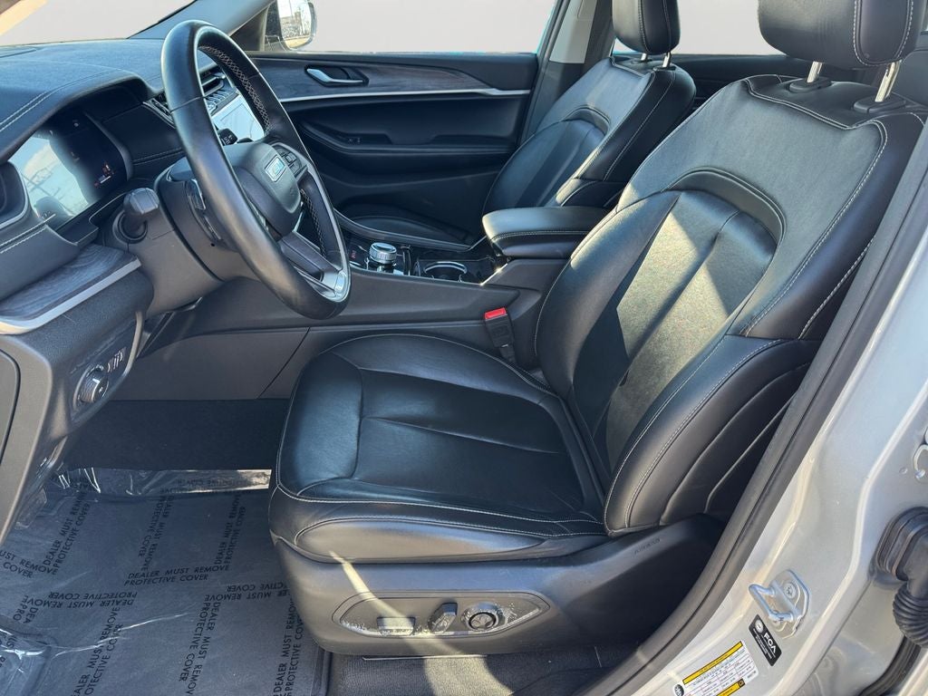 2022 Jeep Grand Cherokee Limited w/ Blindspot Monitor