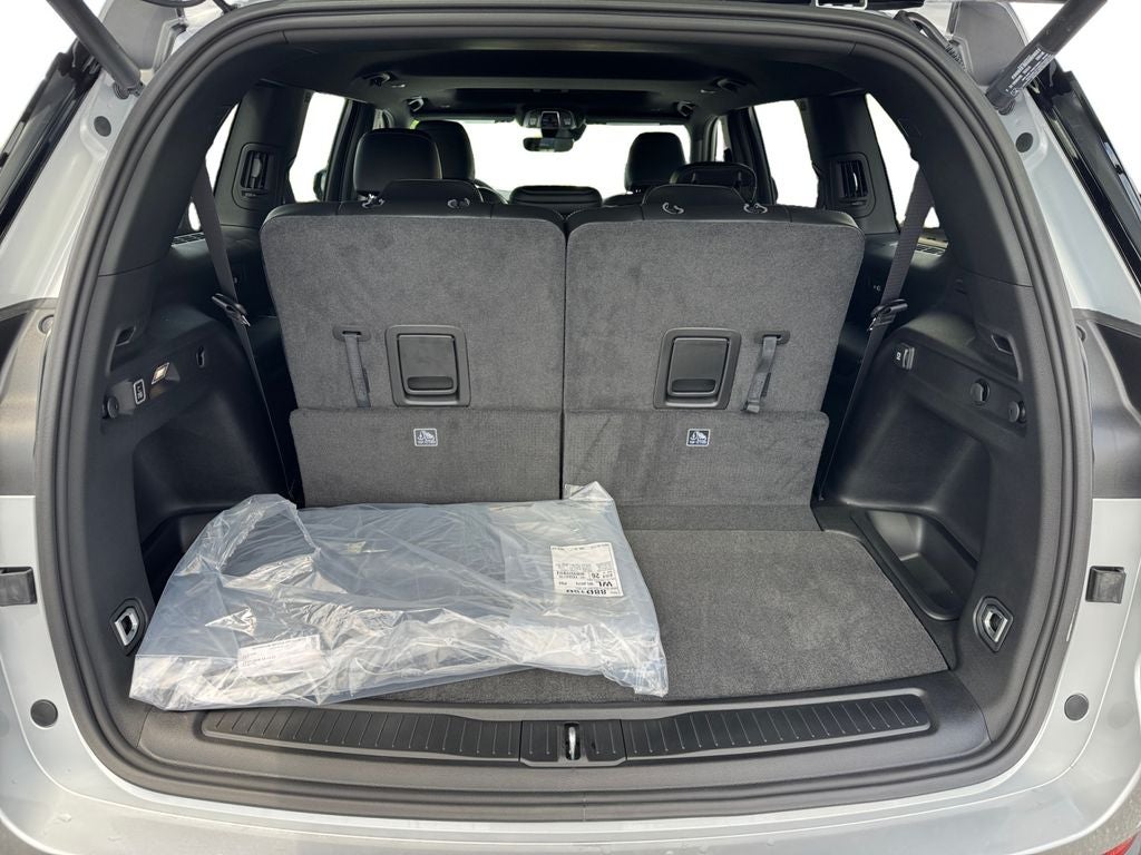 2026 Jeep Grand Cherokee L Laredo