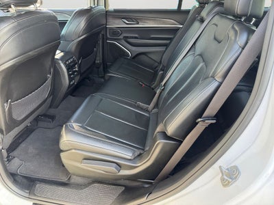 2022 Jeep Grand Cherokee L Limited w/ Heated & Cooled Seats