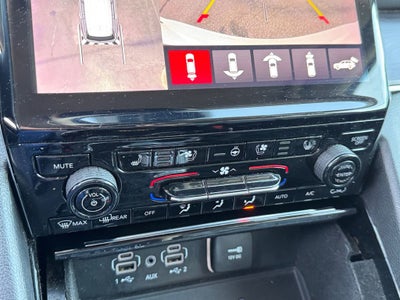 2022 Jeep Grand Cherokee L Limited w/ Heated & Cooled Seats