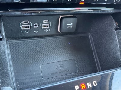 2022 Jeep Grand Cherokee L Limited w/ Heated & Cooled Seats