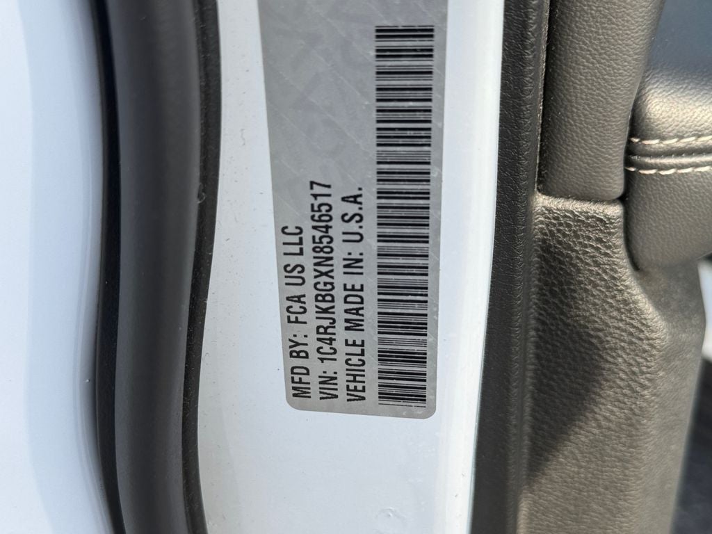 2022 Jeep Grand Cherokee L Limited w/ Heated & Cooled Seats