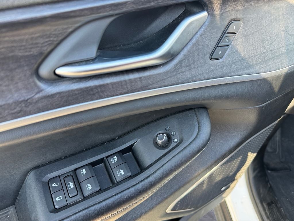 2022 Jeep Grand Cherokee 4xe w/ PANARAMIC SUNROOF