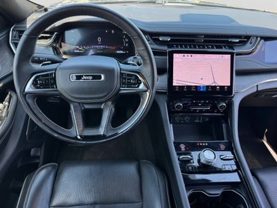 2023 Jeep Grand Cherokee Overland 4xe w/Heads Up Display