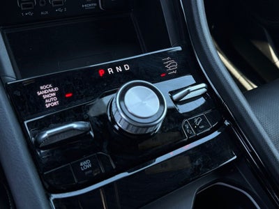 2023 Jeep Grand Cherokee Overland 4xe w/Heads Up Display
