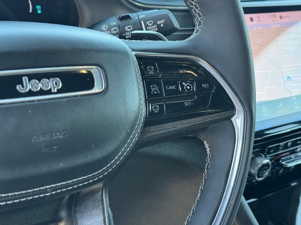 2023 Jeep Grand Cherokee Overland 4xe W/Tech pkg