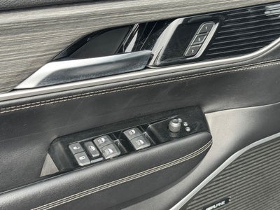 2024 Jeep Wagoneer Series II W/ Navigation