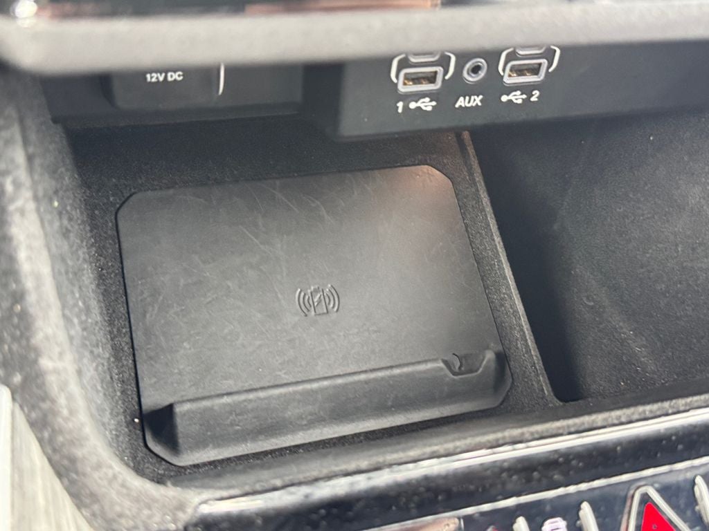 2024 Jeep Wagoneer Series II W/ Navigation