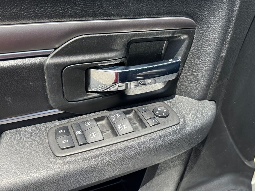 2023 RAM 1500 Classic Warlock w/Bluetooth