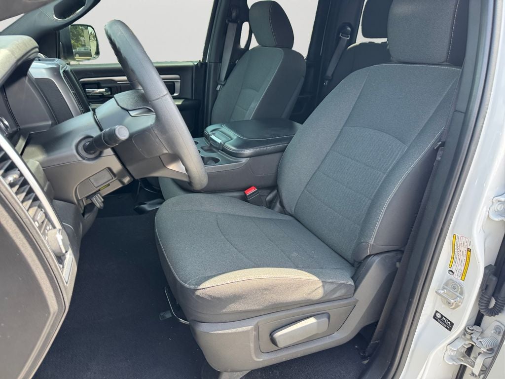 2023 RAM 1500 Classic Warlock w/Bluetooth