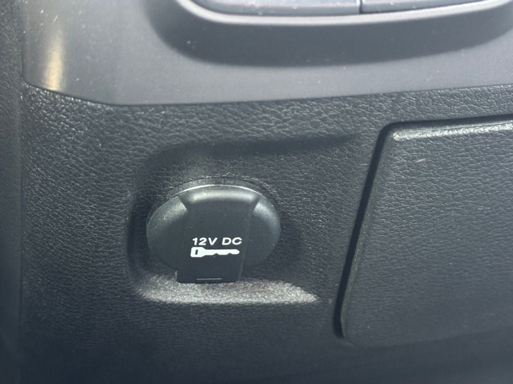 2023 RAM 1500 Classic Warlock w/Bluetooth