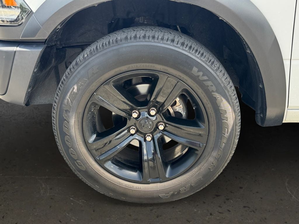 2023 RAM 1500 Classic Warlock w/Bluetooth