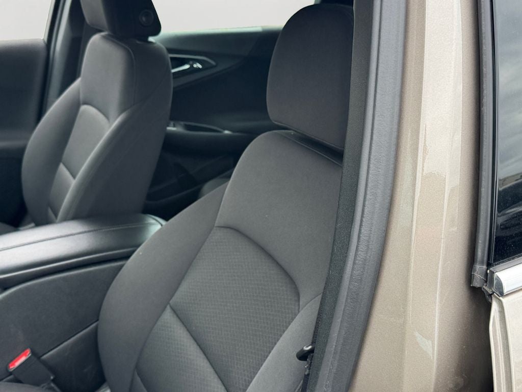 2023 Chevrolet Malibu LT Preferred Equipment Group