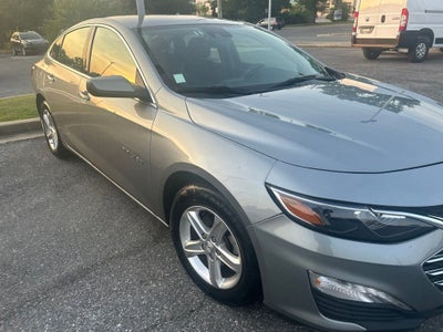 2024 Chevrolet Malibu LT w/Apple Carplay