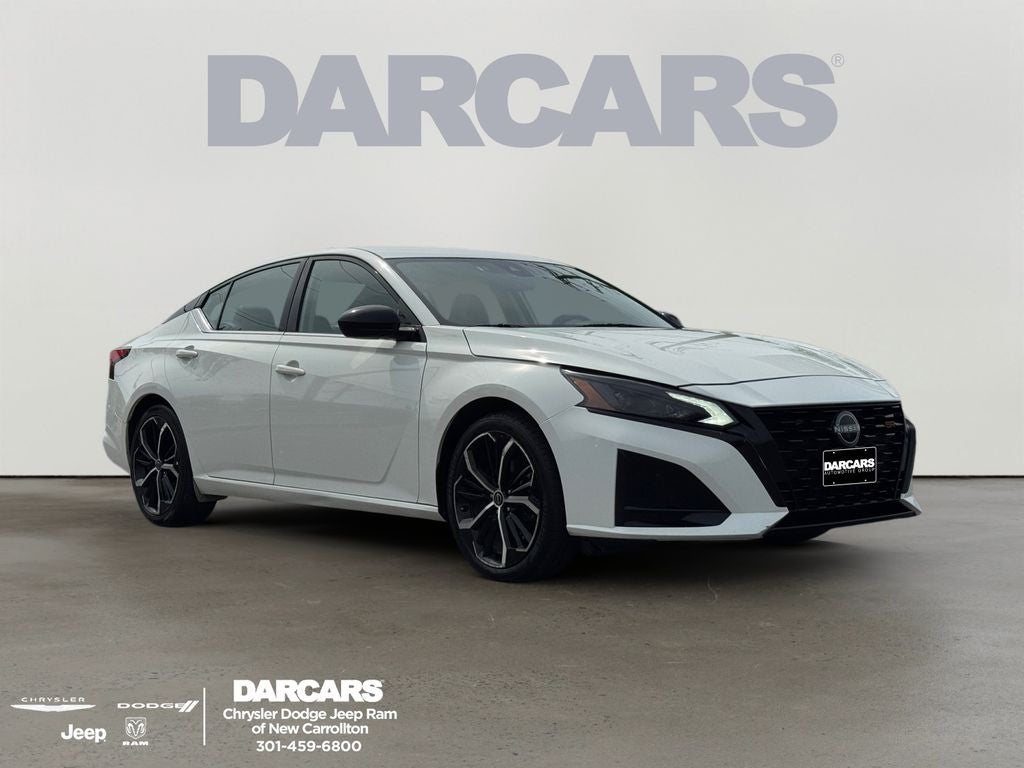 2023 Nissan Altima SR