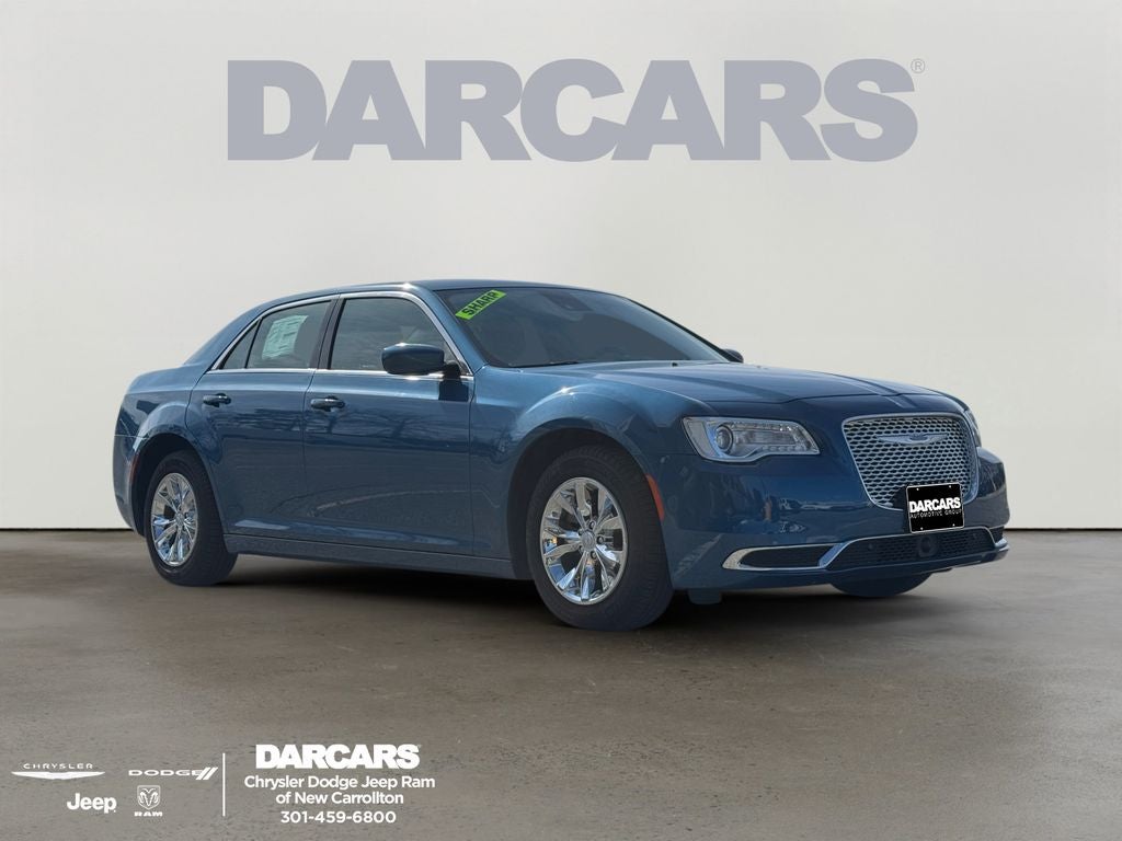 2023 Chrysler 300 Touring