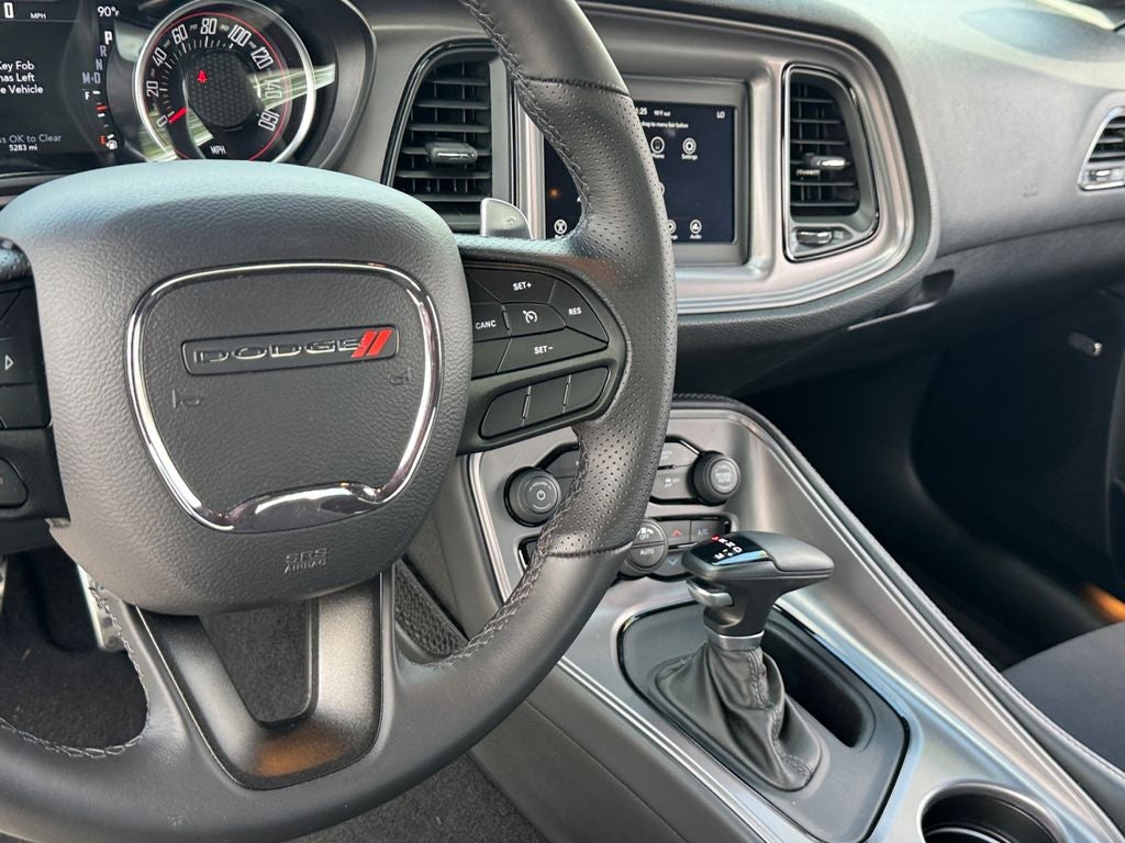 2023 Dodge Challenger R/T w/ Apple Car Play