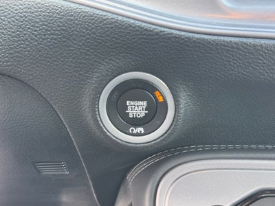 2023 Dodge Challenger R/T w/ Apple Car Play