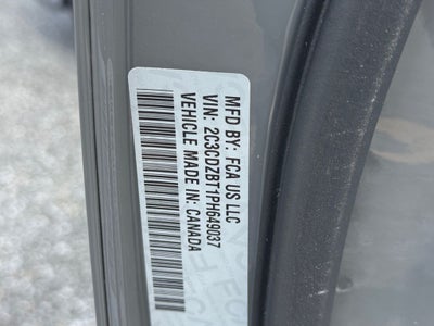 2023 Dodge Challenger R/T w/ Apple Car Play