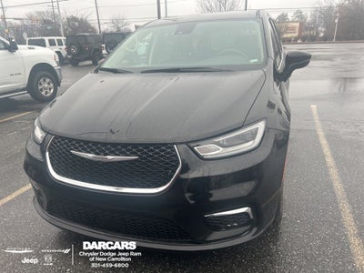 2024 Chrysler Pacifica Touring L W/ Blindspot