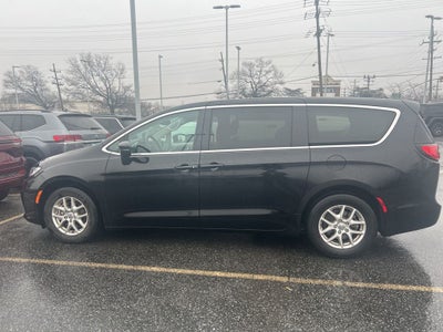 2024 Chrysler Pacifica Touring L W/ Blindspot