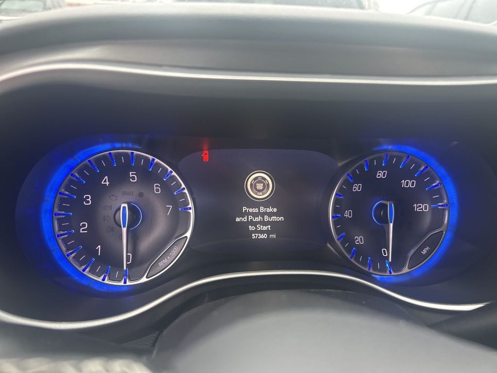 2024 Chrysler Pacifica Touring L W/ Blindspot