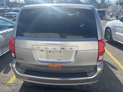 2017 Dodge Grand Caravan SE w/ Bluetooth