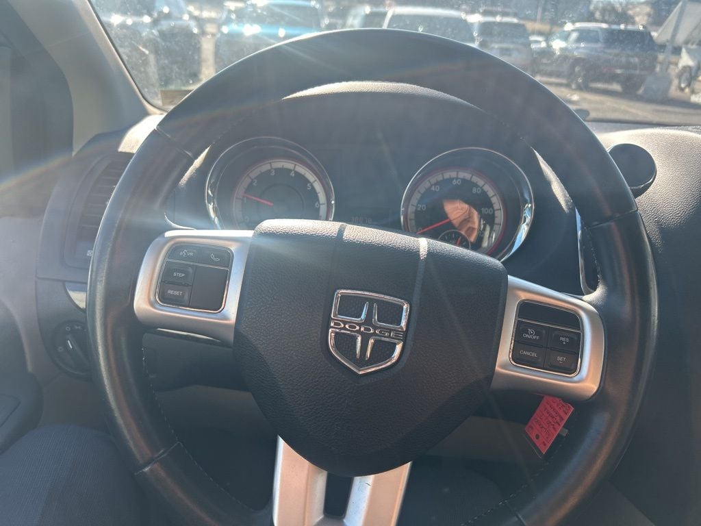 2017 Dodge Grand Caravan SE w/ Bluetooth