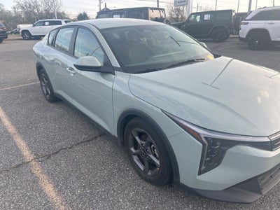 2025 Kia K4 LXS