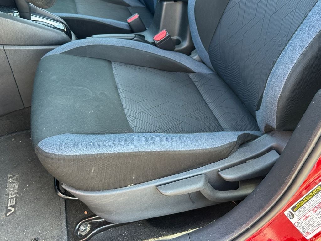2024 Nissan Versa 1.6 SV