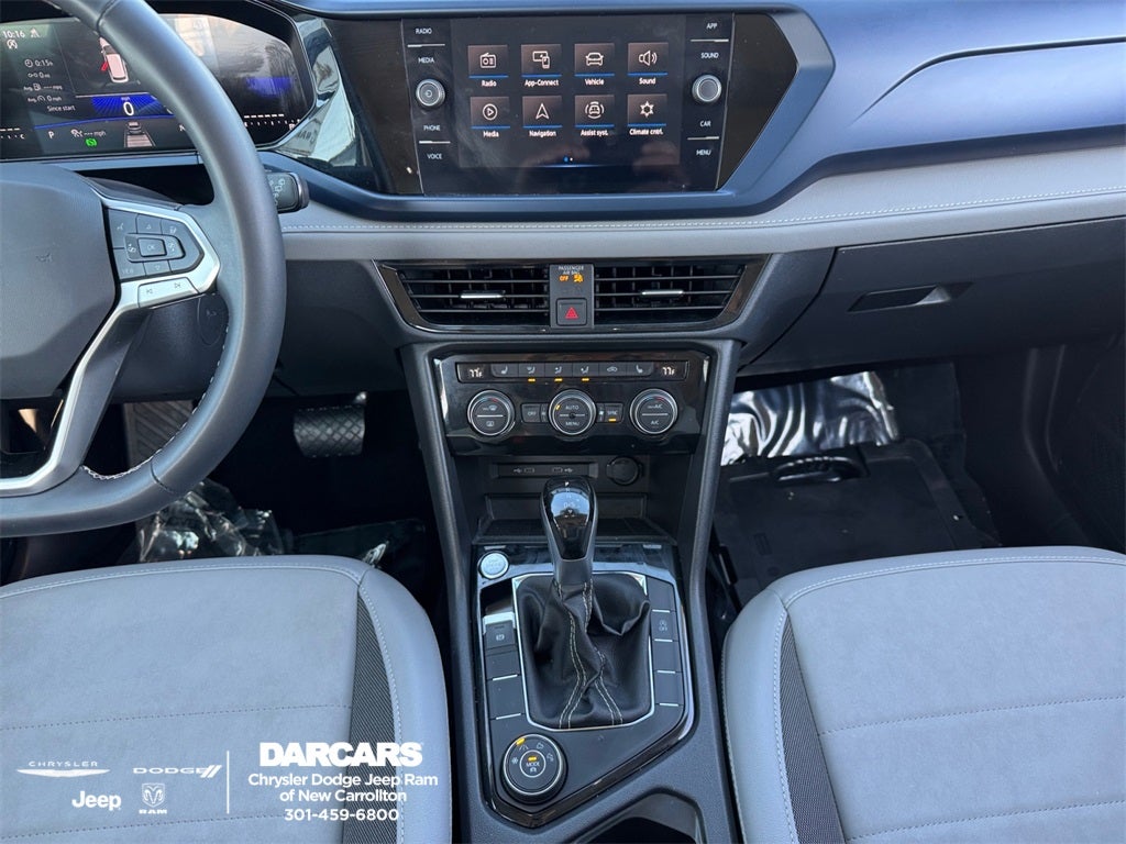 2024 Volkswagen Taos 1.5T SE