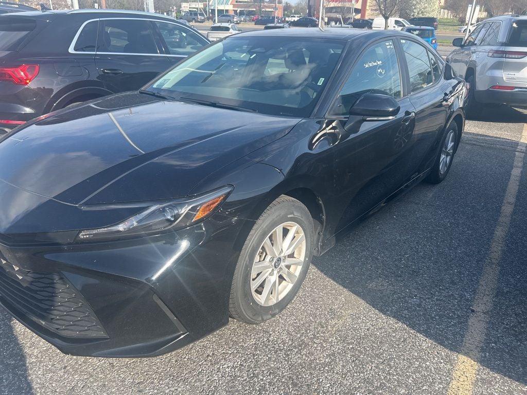 2025 Toyota Camry LE w/ REMOTE STARTER