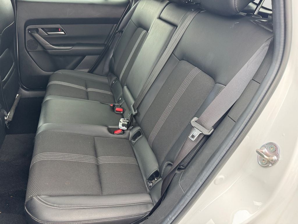 2024 Mazda Mazda CX-50 2.5 S Preferred Package w/Apple Carplay
