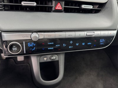 2024 Hyundai IONIQ 5 SEL w/ Navigation