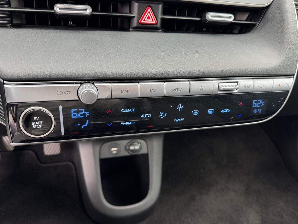2024 Hyundai IONIQ 5 SEL w/ Navigation