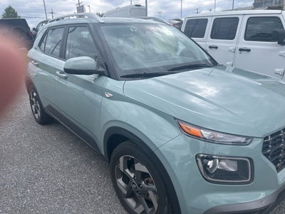 2025 Hyundai Venue SEL W/ Option Group 01