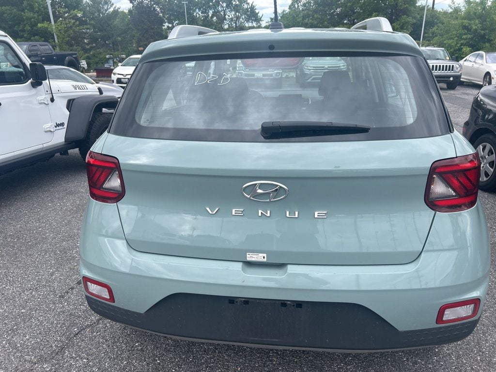 2025 Hyundai Venue SEL W/ Option Group 01