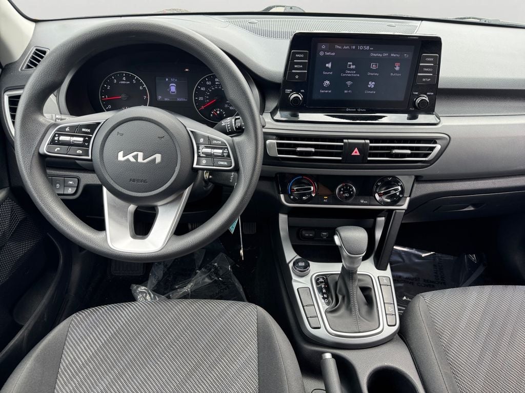 2023 Kia Seltos LX