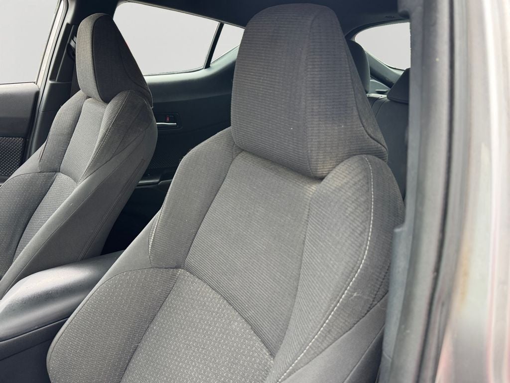 2019 Toyota C-HR LE