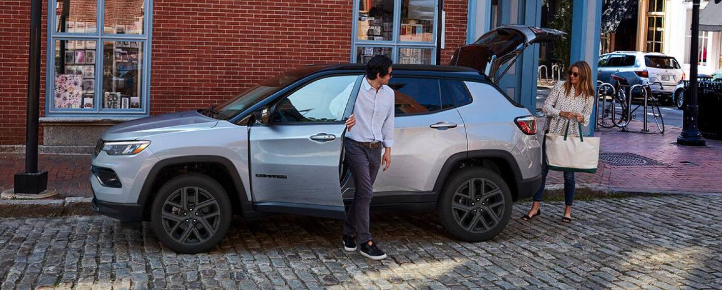 Open Up a World of Adventure Within the Jeep Compass Interior